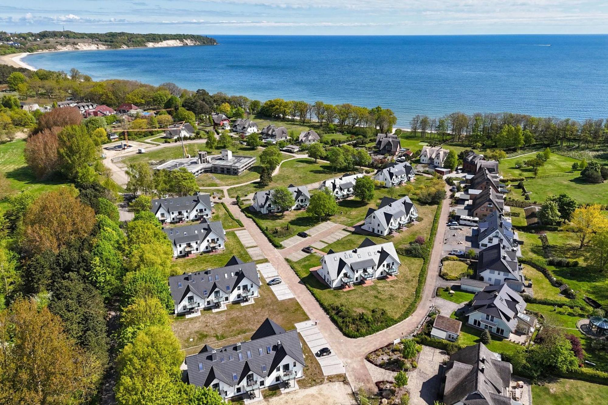 Strandnahe Fewo Mit Balkon, Gratis Nutzung Vom Ahoi Erlebnisbad Und Sauna In Sellin - Rex Rugia Fewo 13-7 Лоббе Экстерьер фото